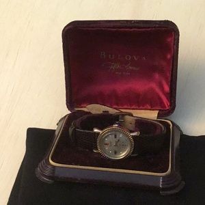 Vintage 1940s Men’s Bulova Gold Filled Dress Watch